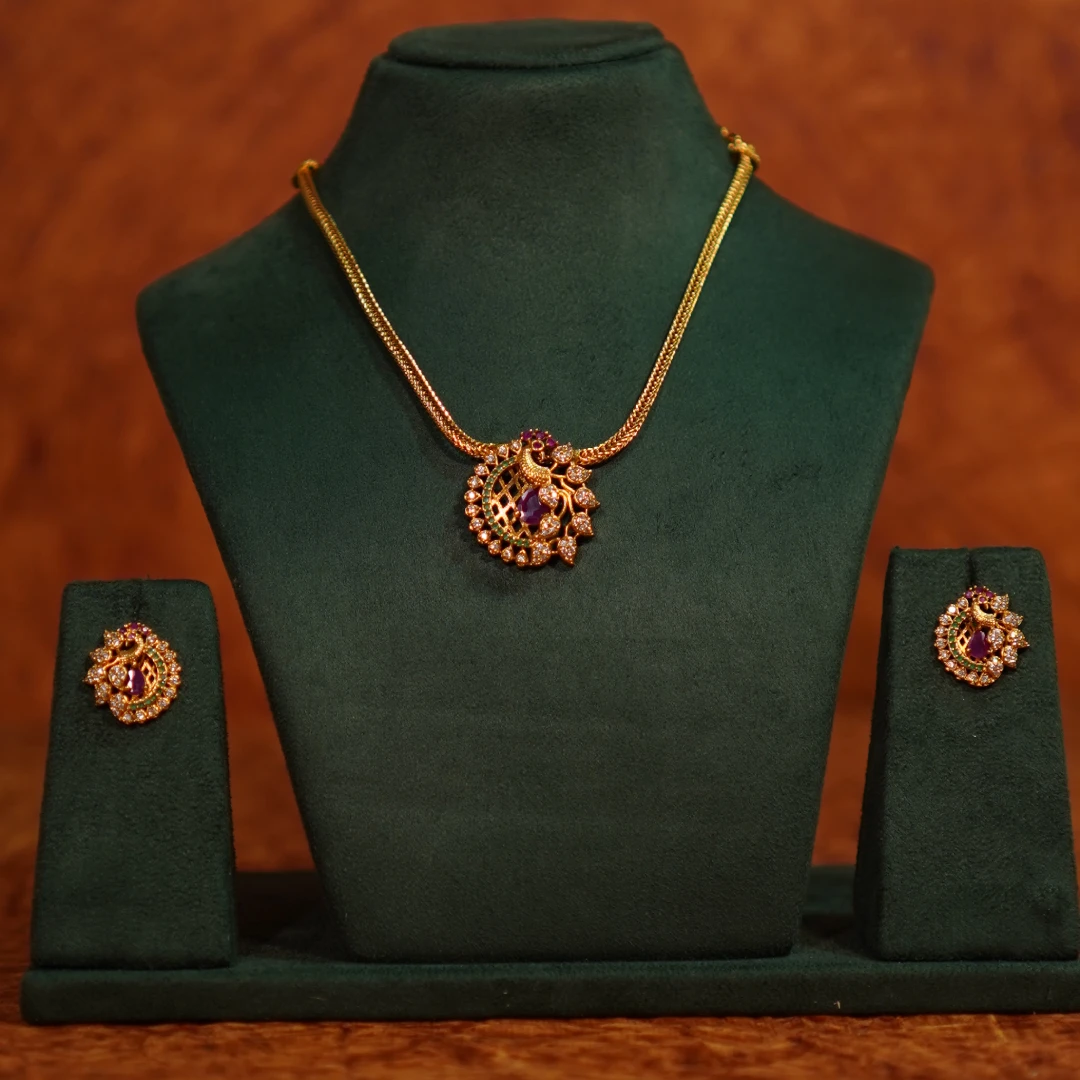 Antique Peacock Pendant Necklace Set
